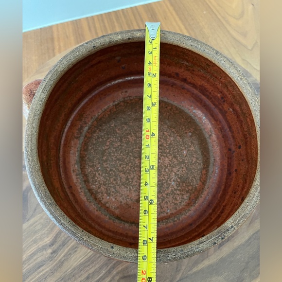 SELFRIDGE Signed Art Pottery Glazed Ceramic Bowl & Lid Side Handles Made Canada - Picture 17 of 17